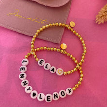 Lade das Bild in den Galerie-Viewer, Heartbeat Buchstabenarmband