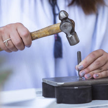 Lade das Bild in den Galerie-Viewer, Zodiac - Dein Sternzeichen