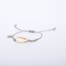 Lade das Bild in den Galerie-Viewer, Monmente Shell Bracelet