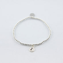 Lade das Bild in den Galerie-Viewer, MONMENTE CREATE YOUR OWN – INITIAL COIN BRACELET